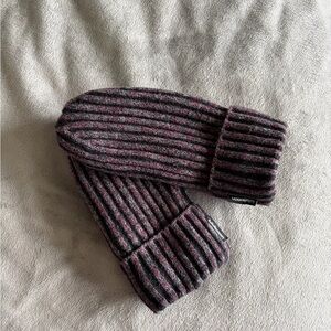Lululemon Womens Textured Fleece-Lined Knit Mittens